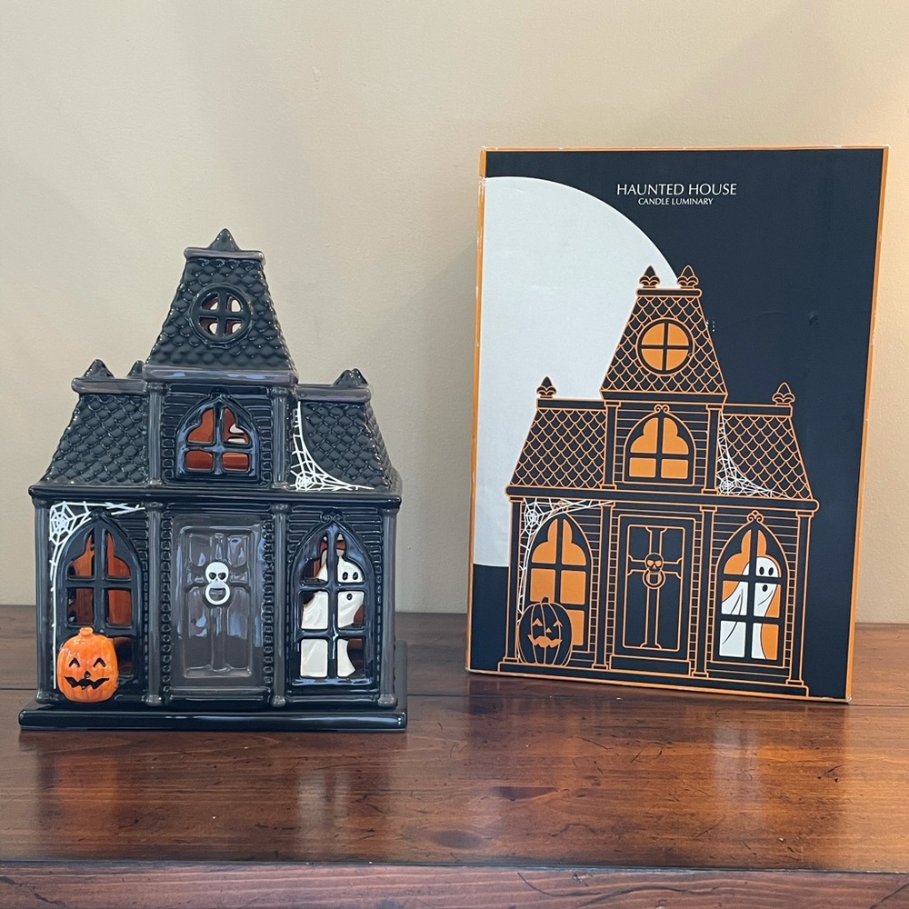 Bath and Body Works Haunted House Candle Luminary
